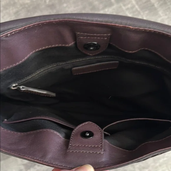 Burberry Brown Leather Hobo Bag with Braided Trim - Picture 5 of 10